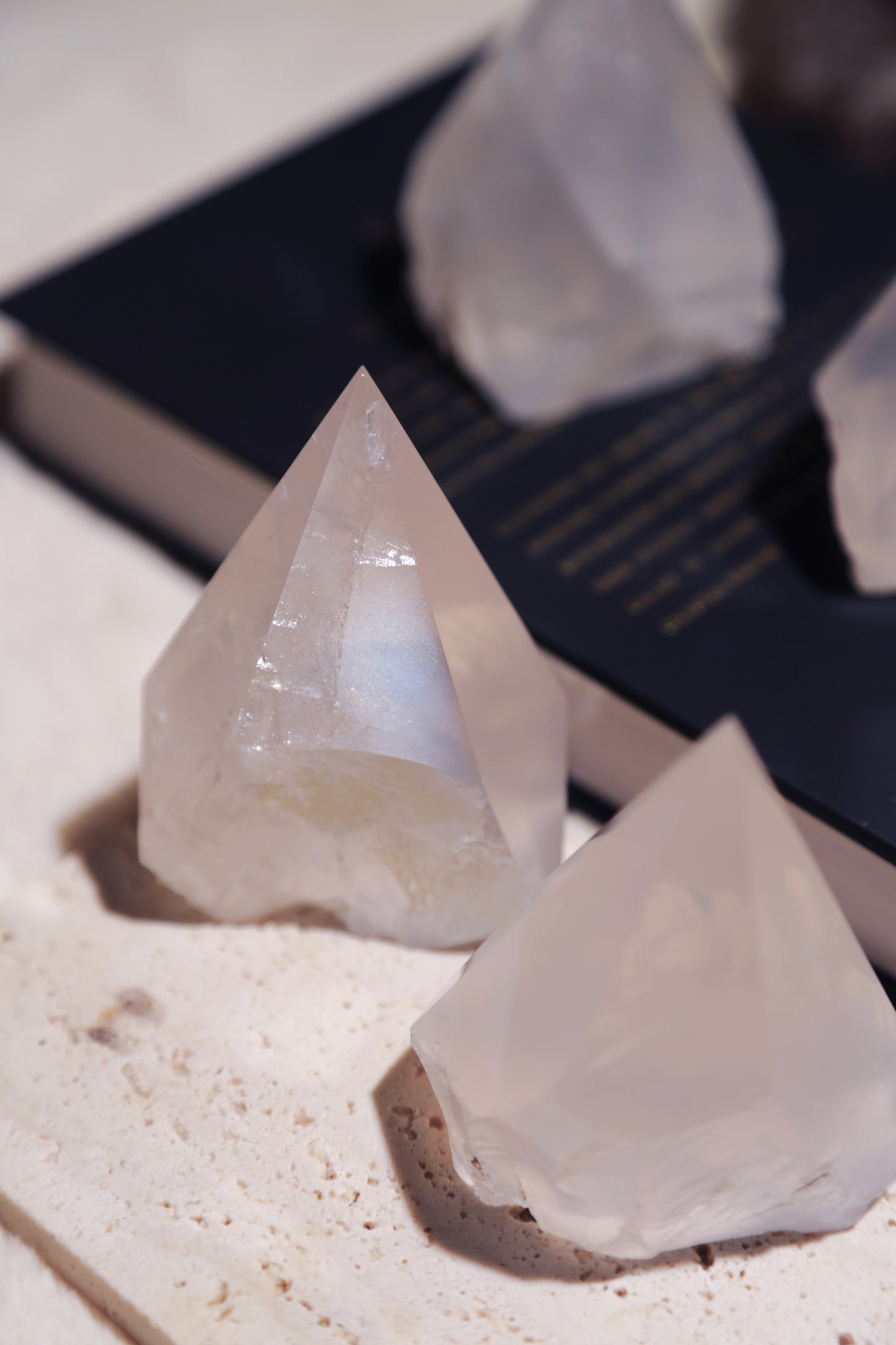 Girasol Quartz Cut Base Cupcake