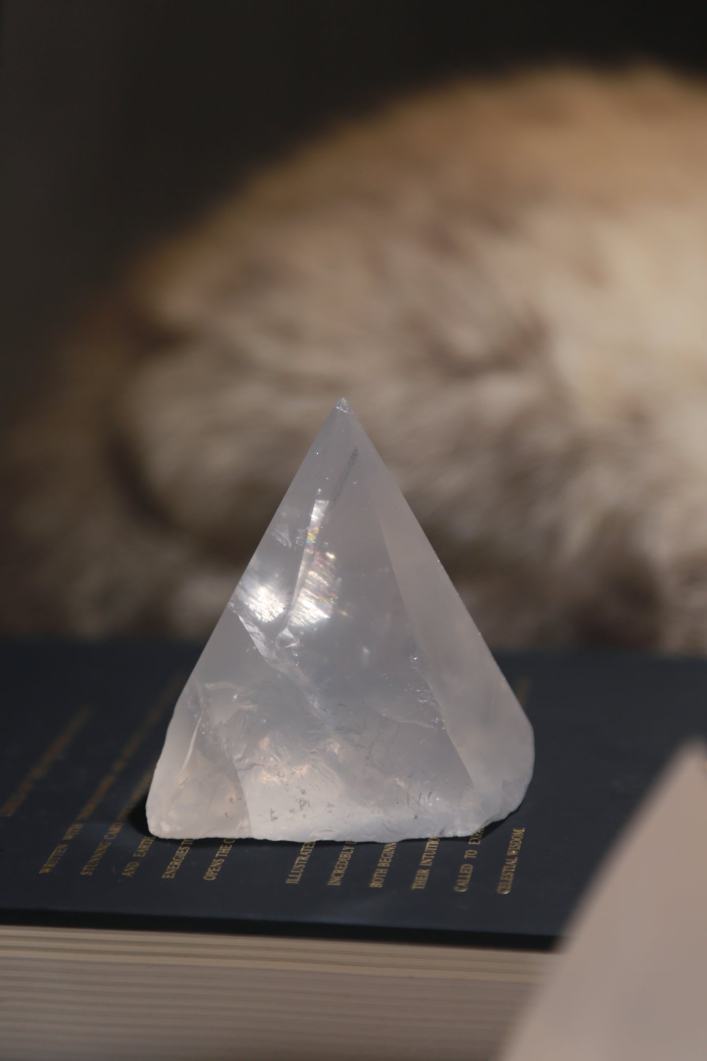 Girasol Quartz Cut Base Cupcake