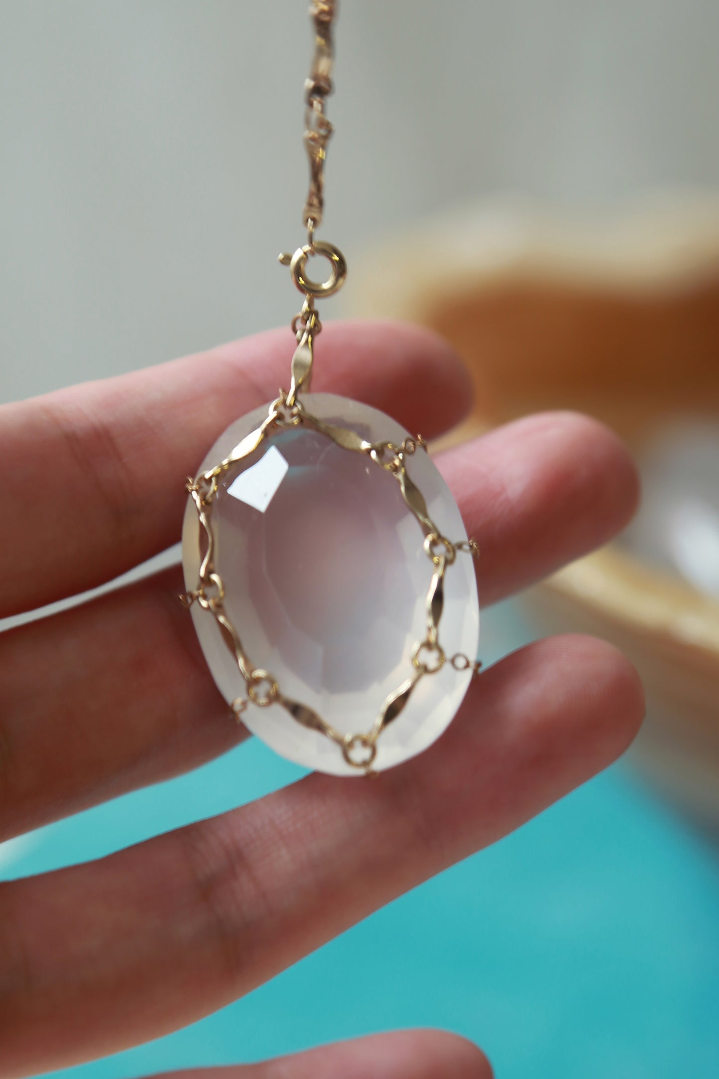 Girasol Gem in Mesh Necklace
