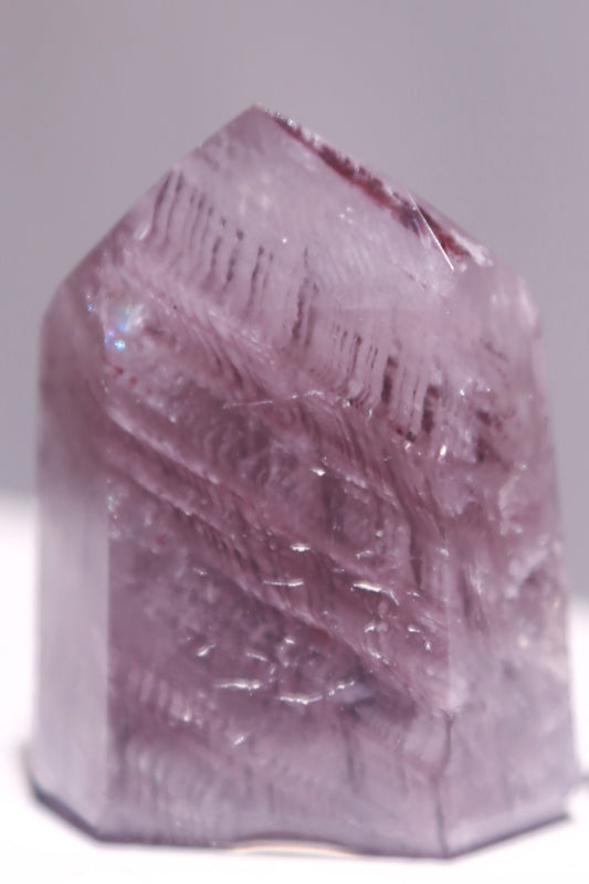 Weavy phantom Mauve Pink Lithium Quartz Tower
