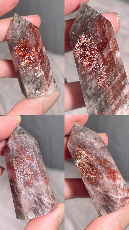 Arusha Sunstone with Green Beryl Point