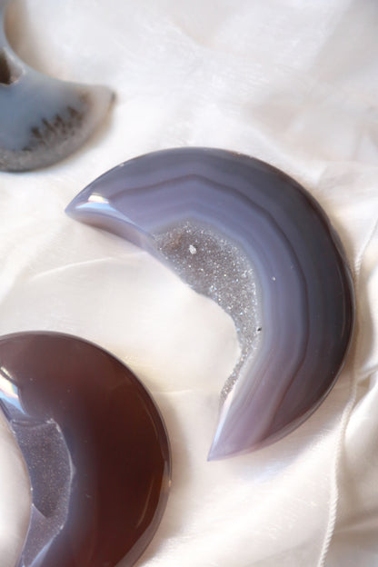 Sugar Druzy Blue Agate Moon on stand