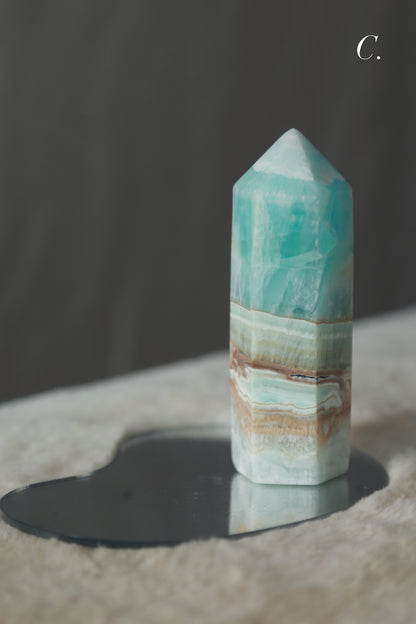 Caribbean Blue Calcite Point
