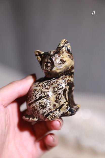 Dendritic Picture Stone Carved Cat
