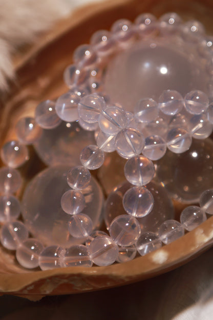 Shooting Star Blue Flash Girasol Quartz Bead Bracelet