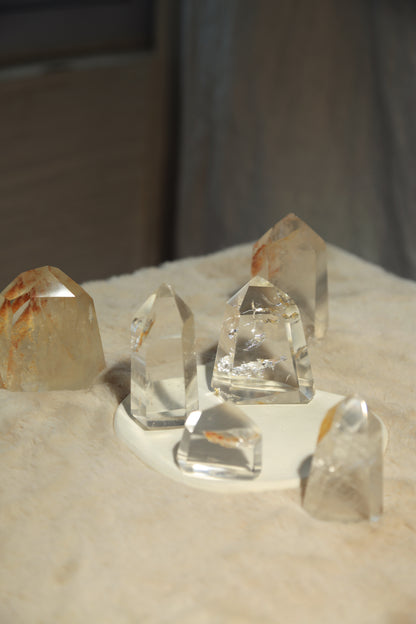 Extra Clear Golden Healer Leaf in Clear Quartz Tower