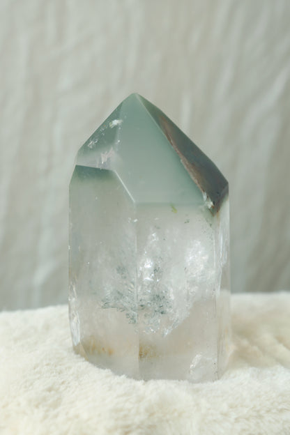 Jumbo Green Lithium Quartz Tower