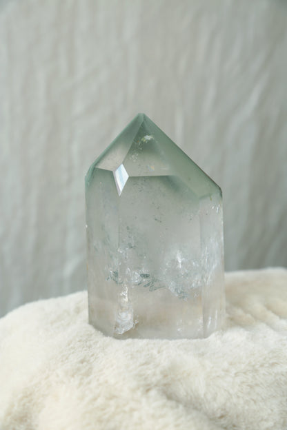 Jumbo Green Lithium Quartz Tower