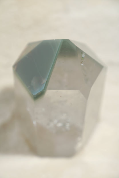 Jumbo Green Lithium Quartz Tower