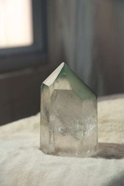 Jumbo Green Lithium Quartz Tower