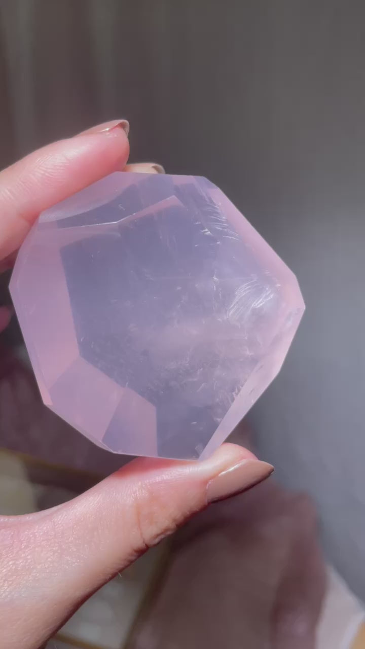 mozambique_gem_rose_quartz_freeform_B