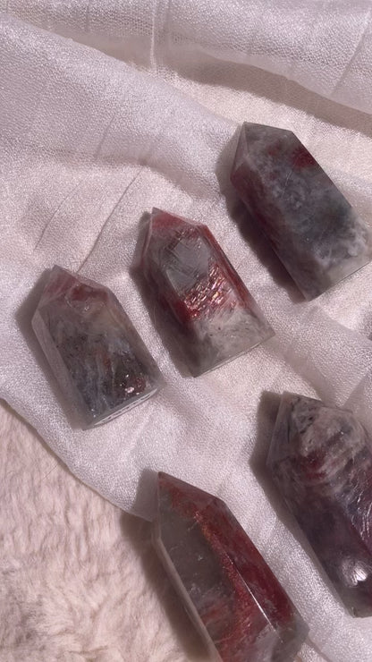 Arusha Sunstone with Green Beryl Point