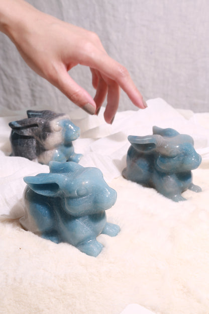 Trolleite Carved Rabbit